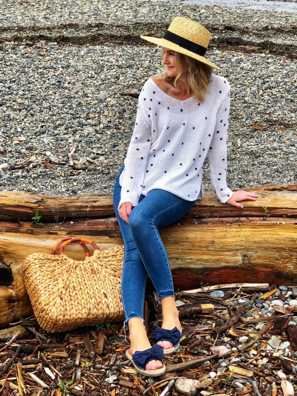 Wooden Ships Mini Stars V Neck Sweater S/M White Cotton Blend Coastal Shirttail